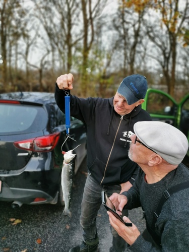 Henning og Per indvejer